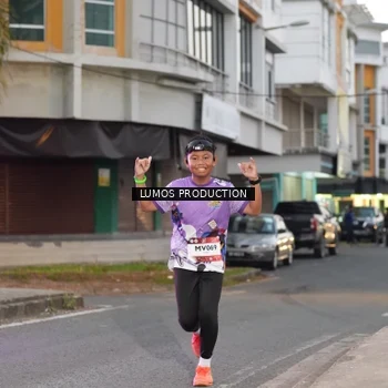 Runner Photo 7991458