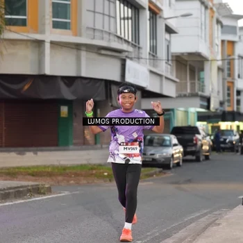 Runner Photo 7991459