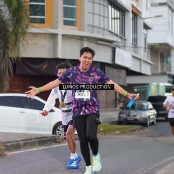 Runner Photo 7991492