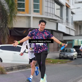 Runner Photo 7991494