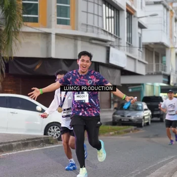 Runner Photo 7991499