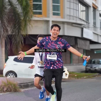Runner Photo 7991506