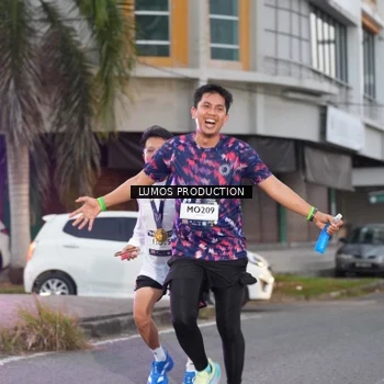 Runner Photo 7991508