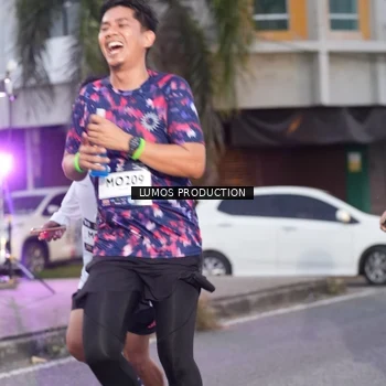 Runner Photo 7991513