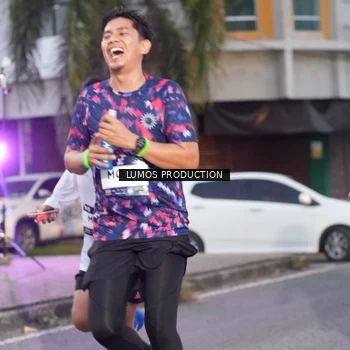 Runner Photo 7991515
