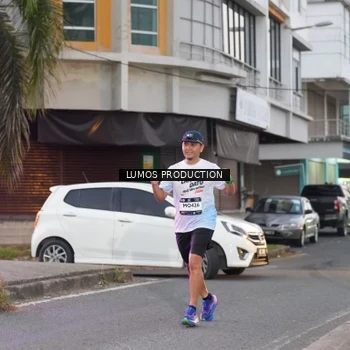 Runner Photo 7991517