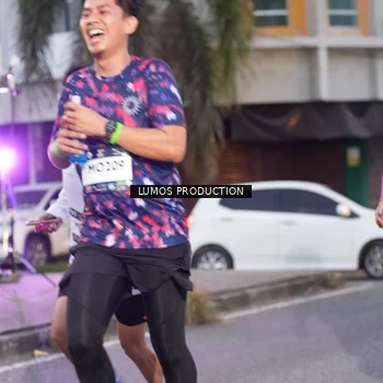 Runner Photo 7991518