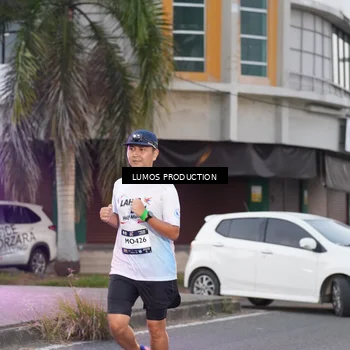 Runner Photo 7991538