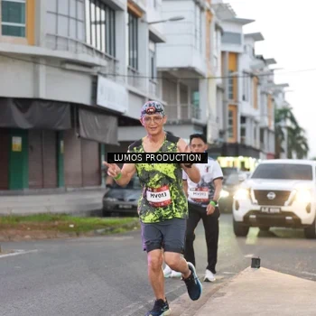 Runner Photo 7991545