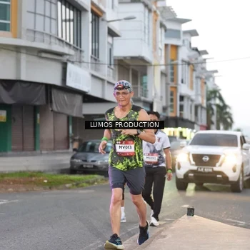 Runner Photo 7991548