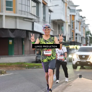 Runner Photo 7991550