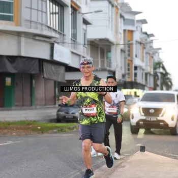 Runner Photo 7991553