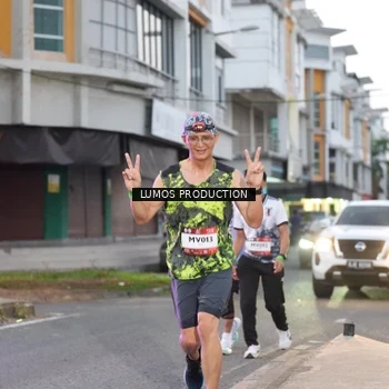 Runner Photo 7991554