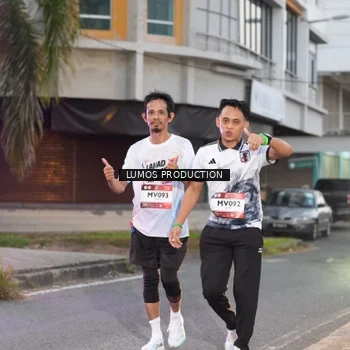 Runner Photo 7991576