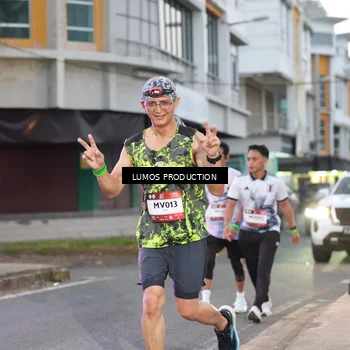 Runner Photo 7991578