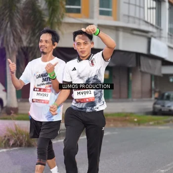 Runner Photo 7991612