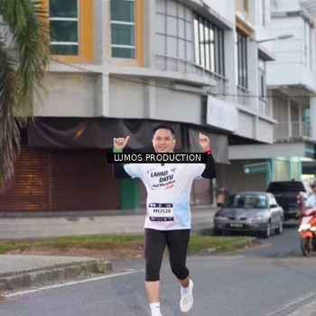 Runner Photo 7991613