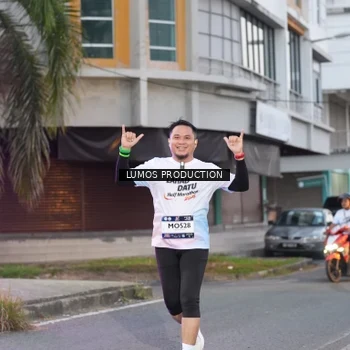 Runner Photo 7991623