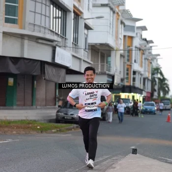 Runner Photo 7991638
