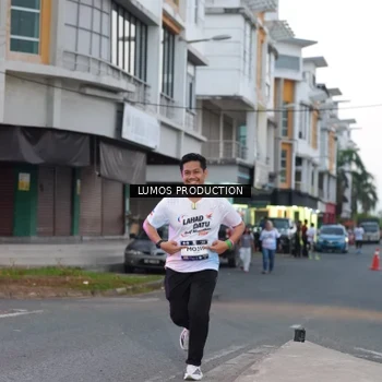 Runner Photo 7991642