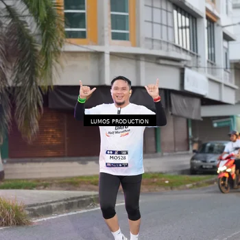 Runner Photo 7991646