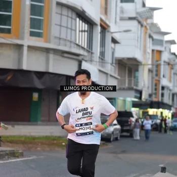 Runner Photo 7991652