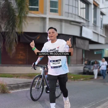 Runner Photo 7991661