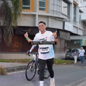 Runner Photo 7991665