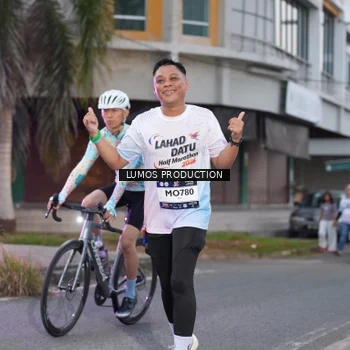 Runner Photo 7991670