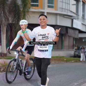 Runner Photo 7991673