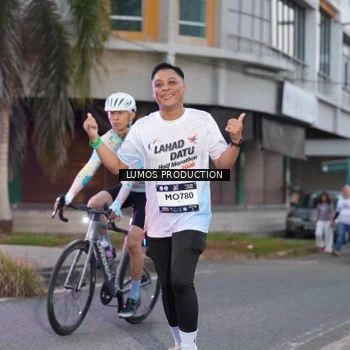 Runner Photo 7991684
