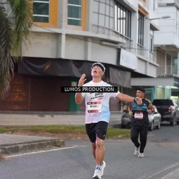 Runner Photo 7991709