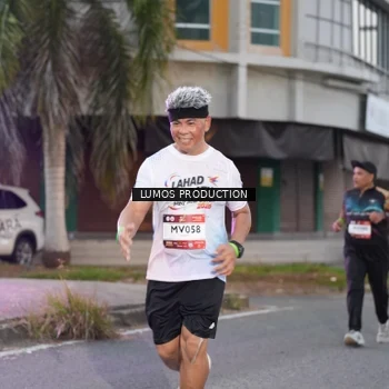 Runner Photo 7991717