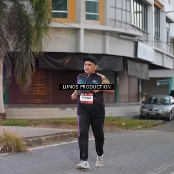 Runner Photo 7991727