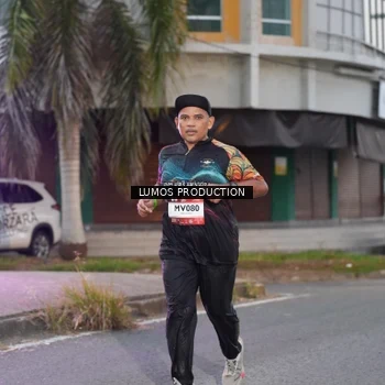 Runner Photo 7991729