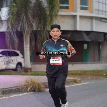 Runner Photo 7991734
