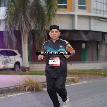 Runner Photo 7991735