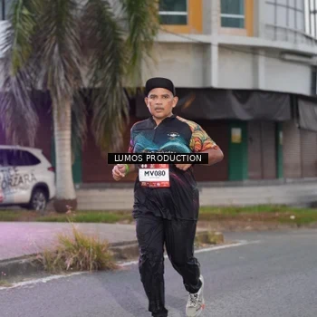 Runner Photo 7991738