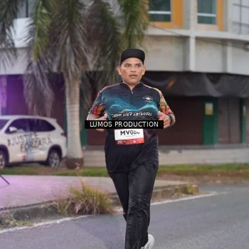 Runner Photo 7991739