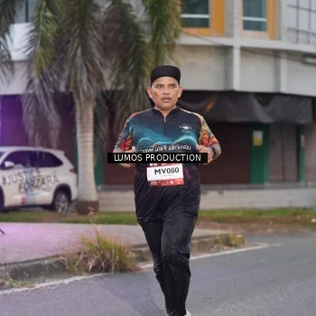 Runner Photo 7991742