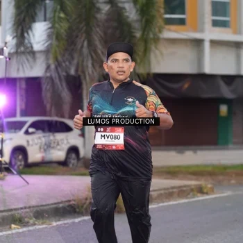 Runner Photo 7991745