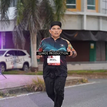 Runner Photo 7991746