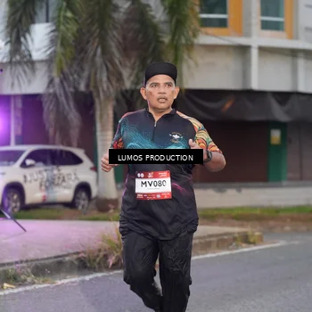 Runner Photo 7991750