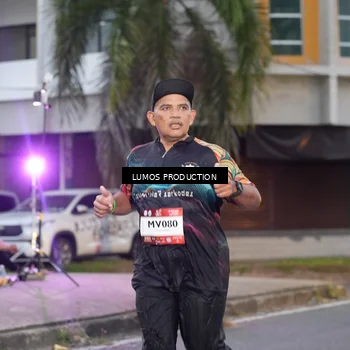 Runner Photo 7991751
