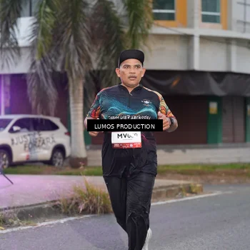 Runner Photo 7991755