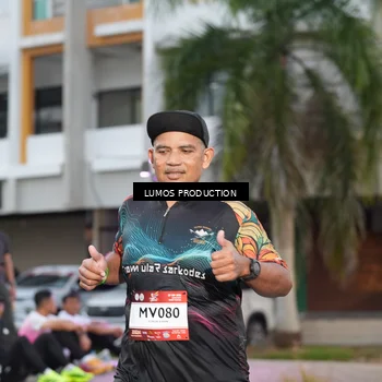 Runner Photo 7991765
