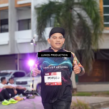 Runner Photo 7991770