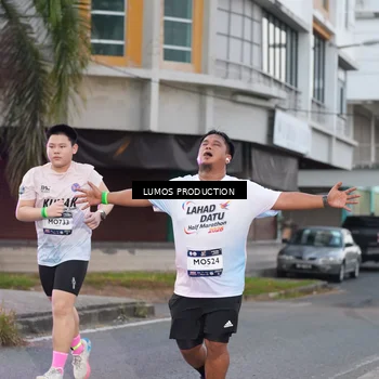 Runner Photo 7991788