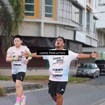 Runner Photo 7991792