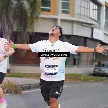 Runner Photo 7991797